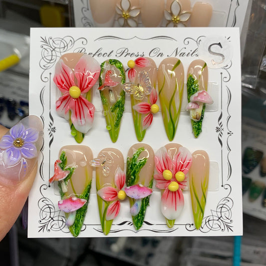 3D Blooming flowers