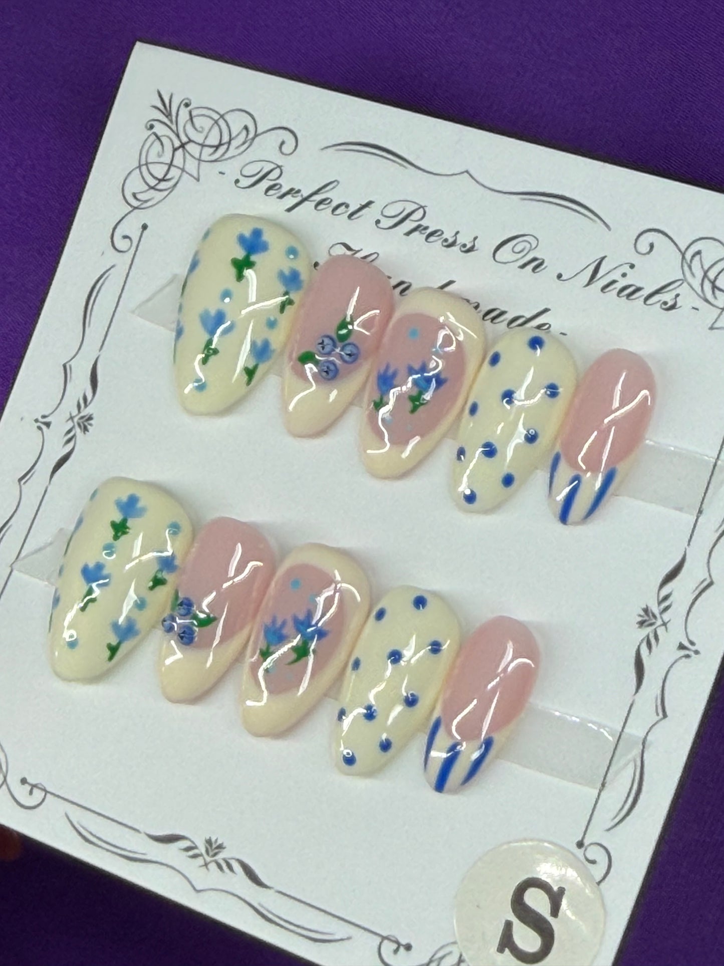 Blueberry polkadots