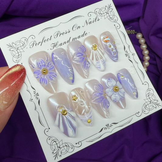 3D purple flowers