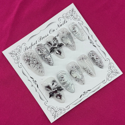 Silver Thorn Elegance A